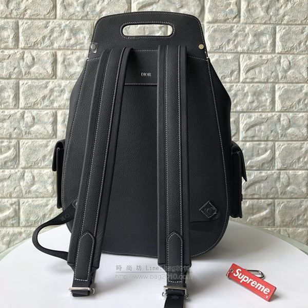 Dior包 9015 迪奧雙肩包 2019春夏新款黑色粒面觸感小牛皮和白色縫線肩背包 Dior後背包  Dyd1250
